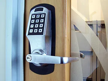 New York Locksmith And Doors New York, NY 212-918-5468